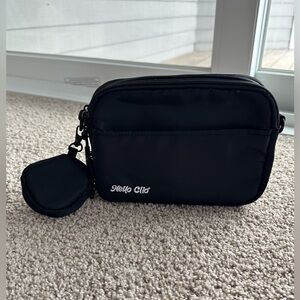 NWOT Hello Clio Kindle Belt Bag